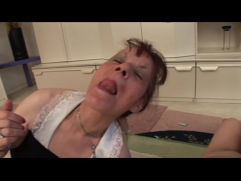 ❤️ Dwie babcie i jeden dziadek mają trójkąt Sex video at pl.thebestfetishsites.ru ❌❤